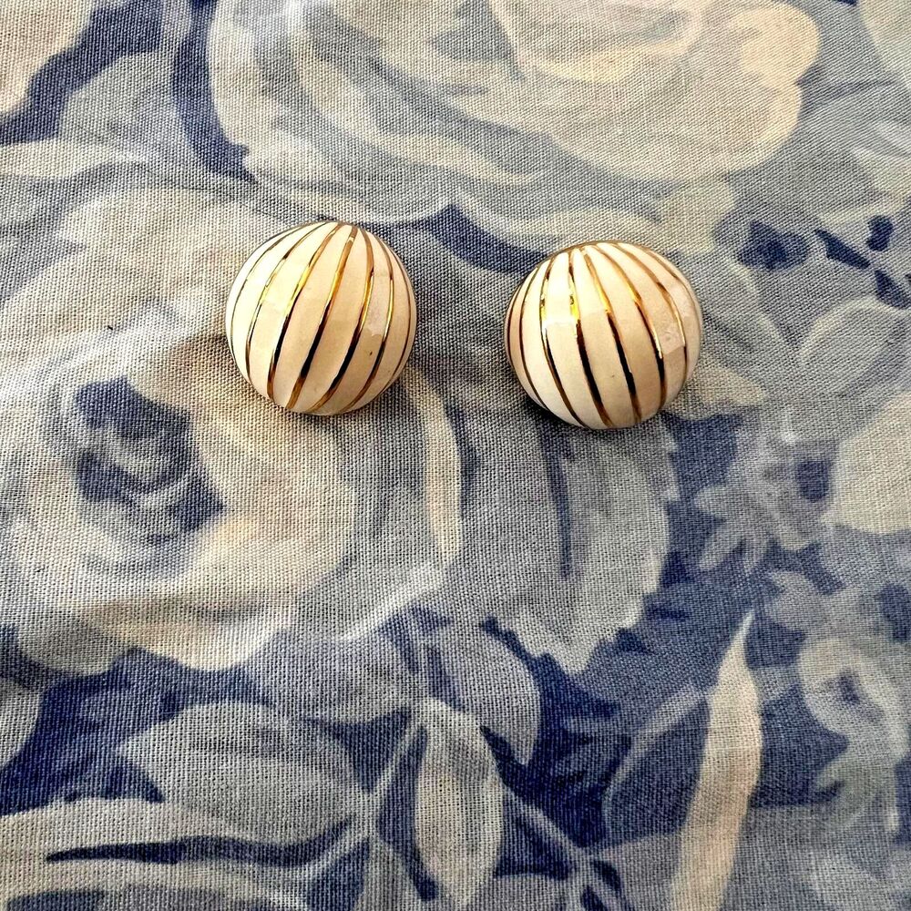 Vtg 80s screw back circle earring gold concha mexican‎ bread striped cream retro